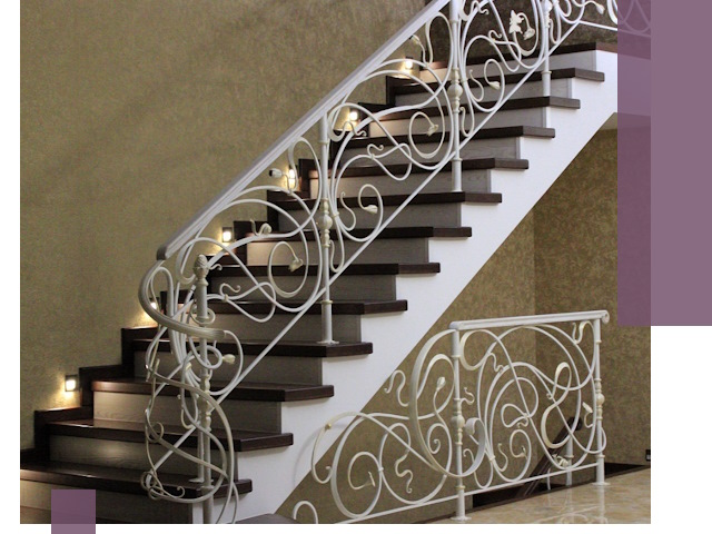 Кованые лестницы под ключ в Электростали — изготовление и монтаж