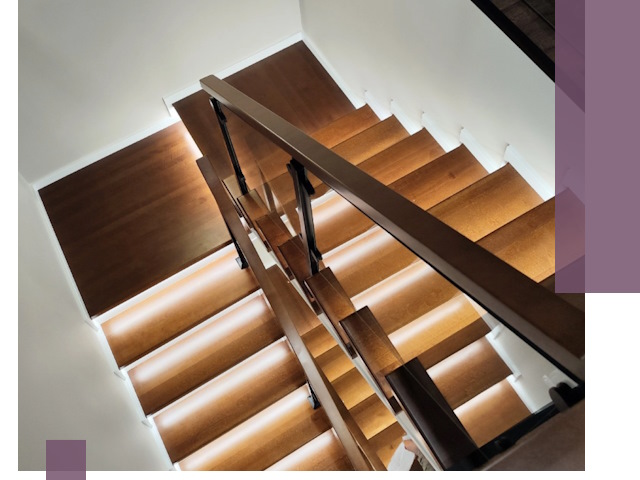 Изготовление П-образных лестниц под ключ в Электростали