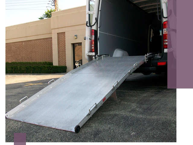 Мобильные пандусы в Электростали — производство, монтаж и аренда