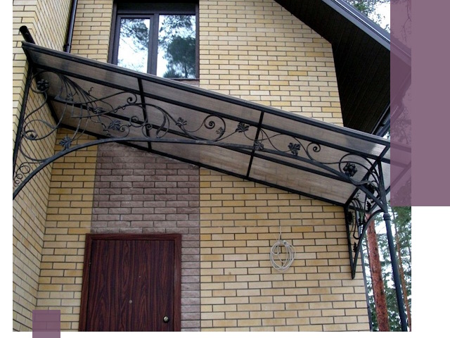 Односкатные козырьки из металла под ключ в Электростали