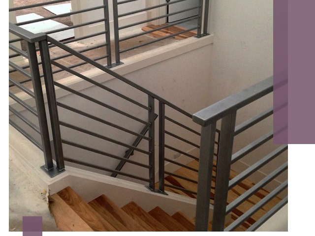 Изготовление поручней из металла и дерева в Электростали