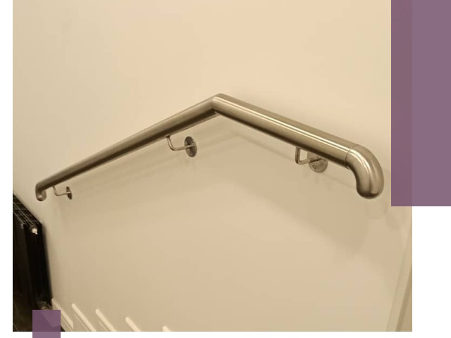 Изготовление пристенных поручней в Электростали под ключ за сроки